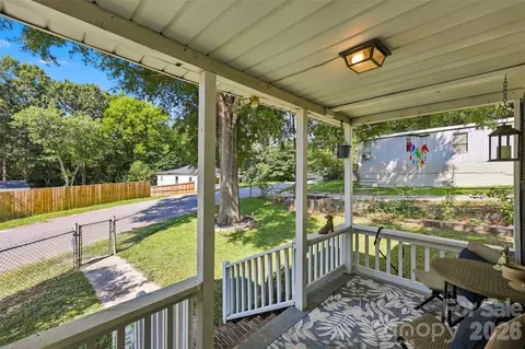 Exterior - 1143 9th St, Lancaster, SC 29720 photo 3 of 8