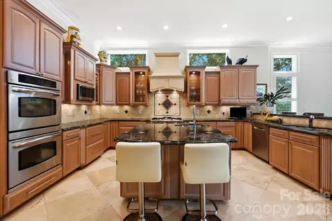 Kitchen - 20124 Bascom Ridge Dr, Cornelius, NC 28031 photo 1 of 4