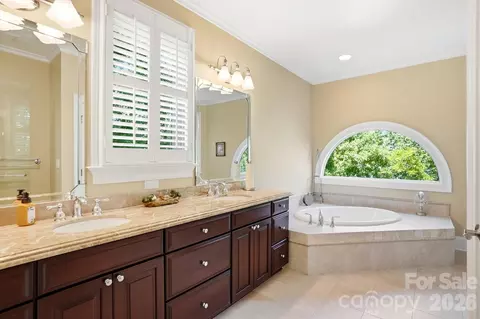 Bath - 20124 Bascom Ridge Dr, Cornelius, NC 28031 photo 4 of 6