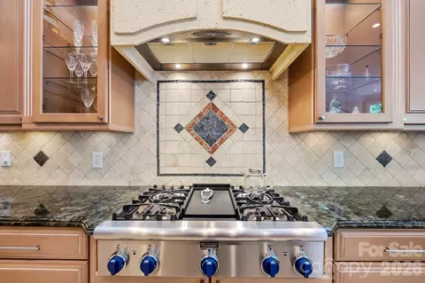 Kitchen - 20124 Bascom Ridge Dr, Cornelius, NC 28031 photo 2 of 4
