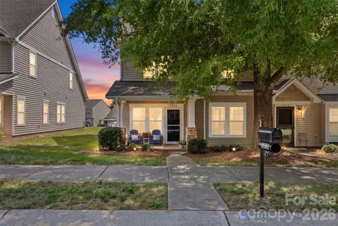 1012 Laparc Ln, Indian Trail, NC 28079