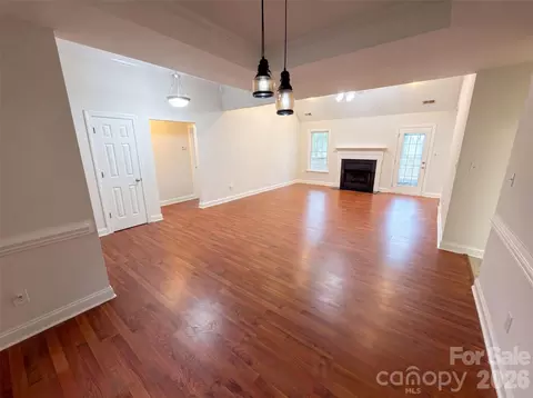 Living - 2037 Olde Towne Dr, Monroe, NC 28110 photo 1 of 2