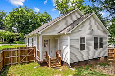 Exterior - 904 4th St, Spencer, NC 28159 photo 3 of 5