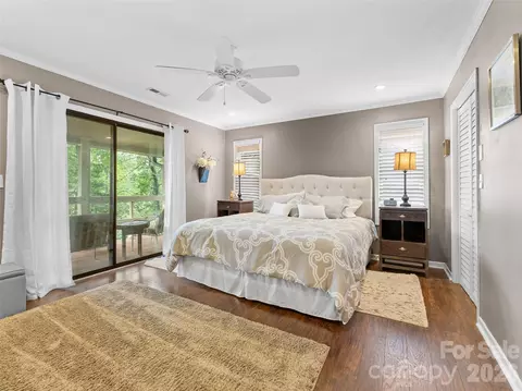 Bedroom - 32 Uloque Ct, Brevard, NC 28712 photo 4 of 7