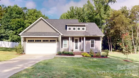 9841 Rich Hatchet Rd, Huntersville, NC 28078