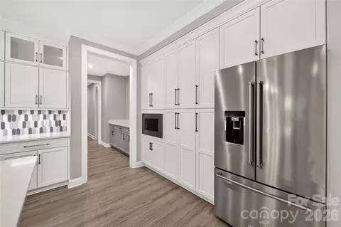 Entry Way - 4008 Persimmon Rd, Lancaster, SC 29720 photo 4 of 8