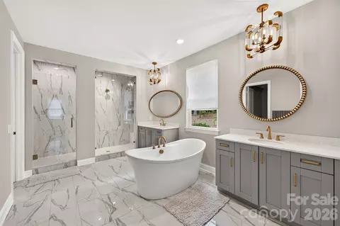 Bath - 4008 Persimmon Rd, Lancaster, SC 29720 photo 1 of 2