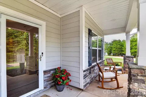 Exterior - 16184 Commodore Dr, Lancaster, SC 29720 photo 2 of 2