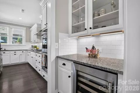 Kitchen - 16184 Commodore Dr, Lancaster, SC 29720 photo 1 of 6