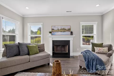 Living - 16184 Commodore Dr, Lancaster, SC 29720 photo 2 of 3