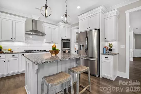 Kitchen - 16184 Commodore Dr, Lancaster, SC 29720 photo 6 of 6