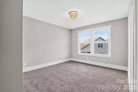 Bedroom - 16184 Commodore Dr, Lancaster, SC 29720 photo 2 of 4