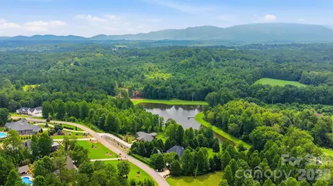 View/Area - 3242 Cornwell Dr, Morganton, NC 28655 photo 2 of 2