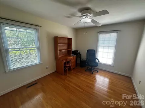 Bedroom - 401 S Hickory St, Pageland, SC 29728 photo 2 of 3