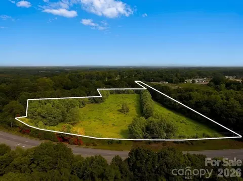 1740 S Dekalb St, Shelby, NC 28152