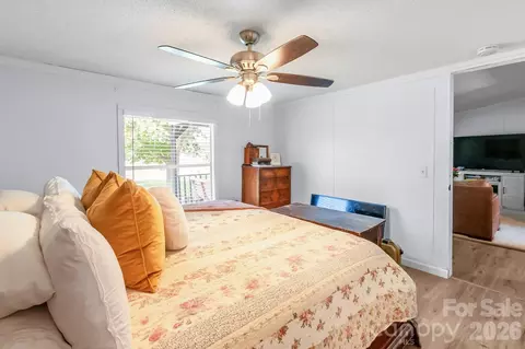 Bedroom - 2412 Walnut Rd, Lancaster, SC 29720 photo 2 of 4