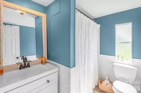 Bath - 2412 Walnut Rd, Lancaster, SC 29720 photo 3 of 3