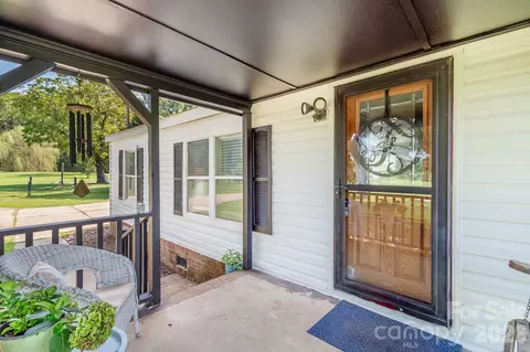 Exterior - 2412 Walnut Rd, Lancaster, SC 29720 photo 3 of 8
