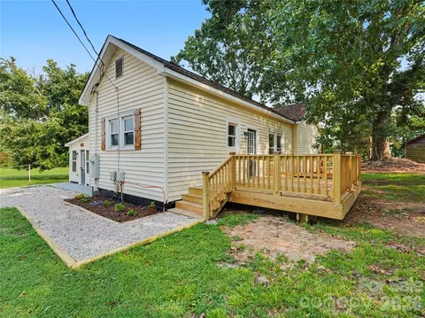 Exterior - 410 E 16th St, Kannapolis, NC 28083 photo 3 of 13