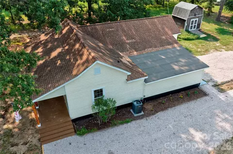 Exterior - 410 E 16th St, Kannapolis, NC 28083 photo 12 of 13
