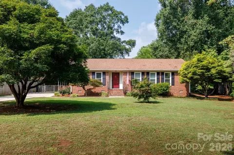 1667 Heatherhill Rd, Rock Hill, SC 29732