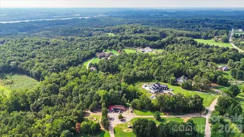 3423 Barr Rd, Concord, NC 28027 photo 15
