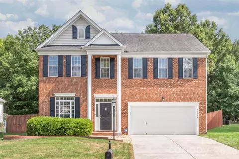 12319 Silveroak Ln, Charlotte, NC 28277