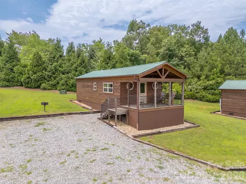 Exterior - 1217 Moore 708090 Rd #70,80,90, Tryon, NC 28782 photo 4 of 9