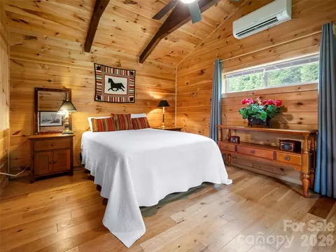 Bedroom - 1217 Moore 708090 Rd #70,80,90, Tryon, NC 28782 photo 6 of 7