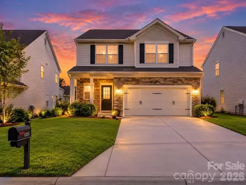 729 Centennial St, Gastonia, NC 28056