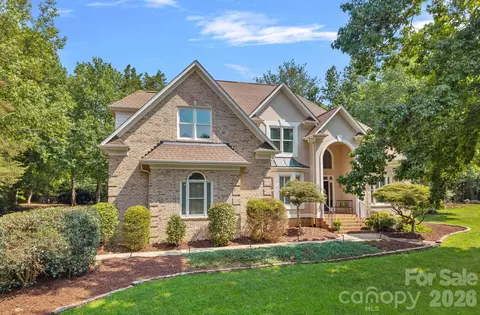 5006 Cranston Ct, Charlotte, NC 28277