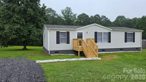 125 Robins Hill 17 Ln #17, Statesville, NC 28677