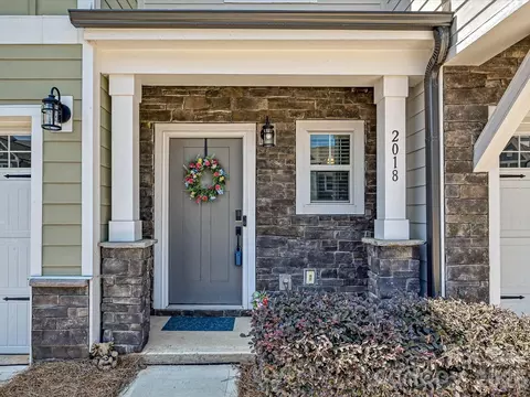 2018 Crooked Oak Ln, York, SC 29745