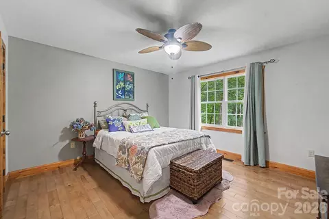 374 Ridgeway St, Sylva, NC 28779 photo 9