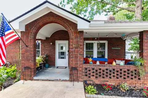 752 Fairview Rd, Asheville, NC 28803