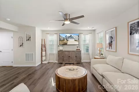 Living - 1332 Lena St, Monroe, NC 28112 photo 1 of 4