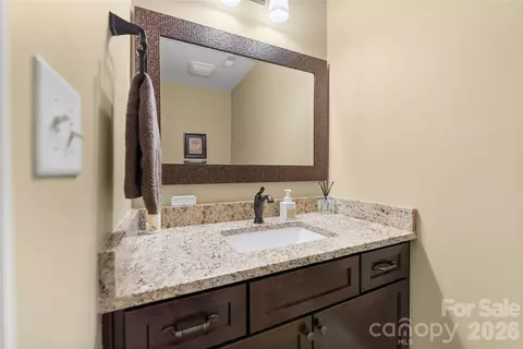 Bath - 2551 Eagle Ne Dr NE, Conover, NC 28613 photo 3 of 3