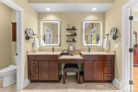 Bath - 2551 Eagle Ne Dr NE, Conover, NC 28613 photo 1 of 3