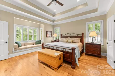 Bedroom - 2551 Eagle Ne Dr NE, Conover, NC 28613 photo 2 of 3