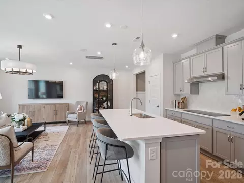 Kitchen - 709 Bowery Pl, Cramerton, NC 28032 photo 1 of 3