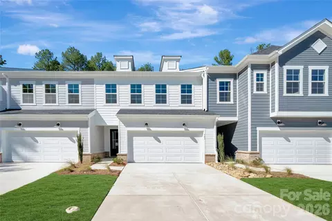 709 Bowery Pl, Cramerton, NC 28032