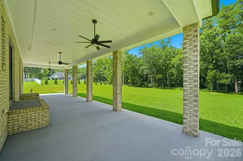 Exterior - 112 Jim Parker Rd, Monroe, NC 28110 photo 4 of 6