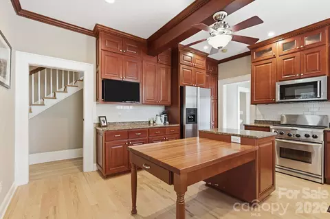 Kitchen - 46 NW Marsh Nw Ave NW, Concord, NC 28025 photo 2 of 4