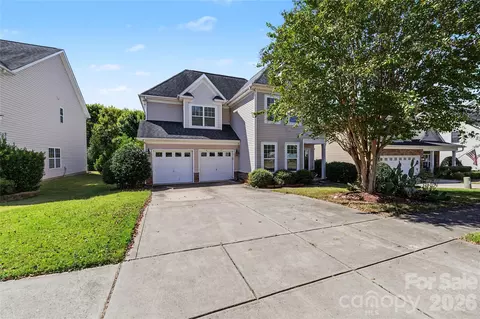 9738 Loughlin Ln, Charlotte, NC 28273