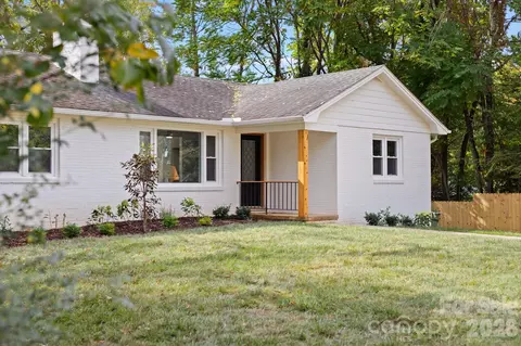 80 Clarendon Rd, Asheville, NC 28806