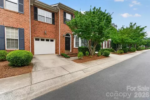14441 Adair Manor Ct, Charlotte, NC 28277