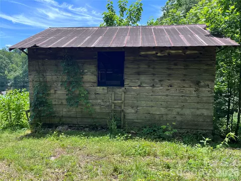 1249 Monteith Branch Rd, Sylva, NC 28779 photo 9