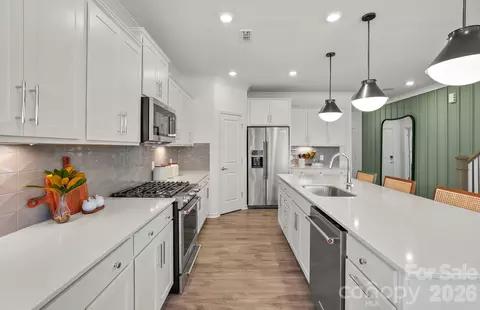 Kitchen - 2140 Rone Branch Trl, Monroe, NC 28110 photo 2 of 3