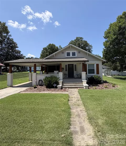 1218 Margaret Ave, Kannapolis, NC 28081