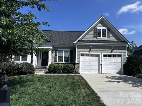 11132 Damson Plum Ln, Charlotte, NC 28215